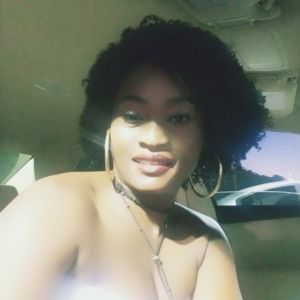 Meet your Posher, Elom